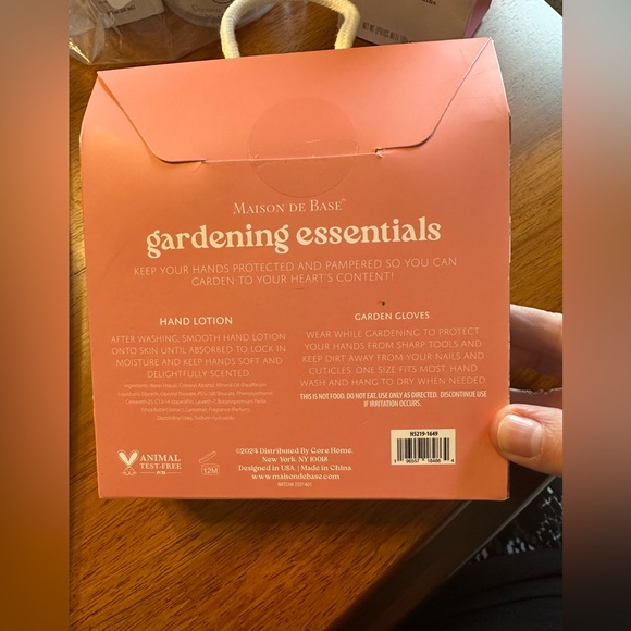 Sale - Skin Care Bundle - Picture 9 of 10